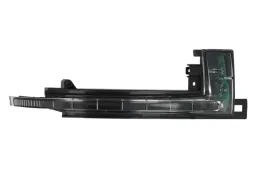 kierunkowskaz-w-lusterku-p-do-audi-a3-8p-a4-b8-a5-8t-a6-c6-a8-d3-q3
