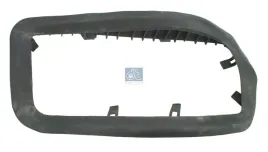 ramka-reflektora-swiatel-przednich-3-32066