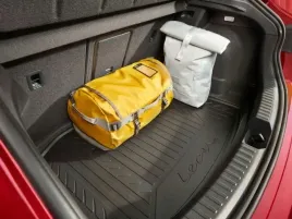 mata-bagaznika-polsztywna-5fa061201b-seat-leon-iv-nowa-oryginalna