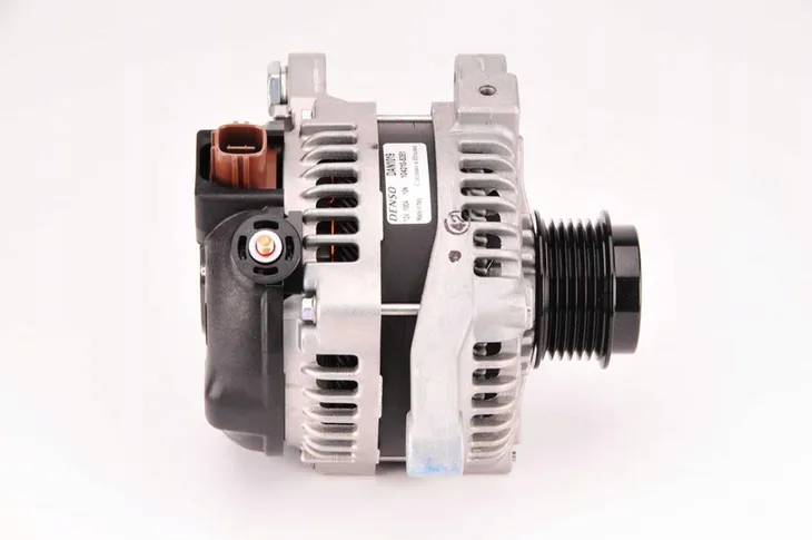 alternator-dan1019-den-denso-jakosc-czesci-zgodnie-z-gvo-q-oryginal-z-logo-producenta-czesci-oem-oes