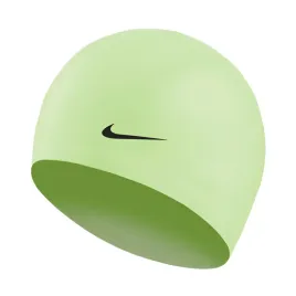 czepek-plywacki-nike-solid-silicone-barely-volt-zielony-93060-740-os
