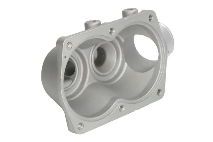korpus-termostatu-1-11212-producent-czesci-dt-spare-parts