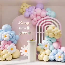 girlanda-balonowa-stokrotki-pastelowa-balony-na-urodziny-kwiaty-xxl-139-szt