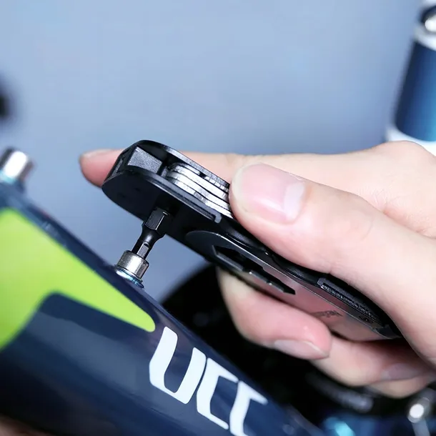 multitool-rowerowy-zestaw-narzedzi-nextool