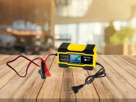 prostownik-uniwersalny-12-24v-5a-10a-wyswietlacz-lcd-4-tryby-kraftanddele