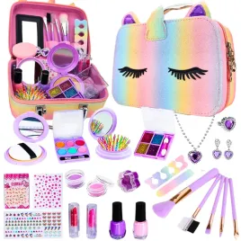 zestaw-do-makijazu-make-up-i-bizuteria-dla-dzieci-w-kuferku-jednorozec