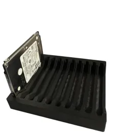 uchwyt-poziomy-na-dyski-hdd-czarny