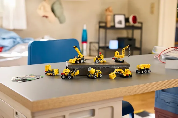 lego-technic-mighty-machines-series-1-bohater-brak