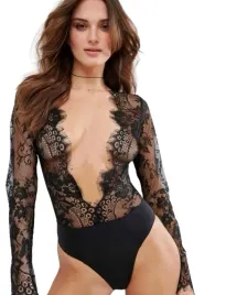damskie-body-koronkowe-czarne-z-dekoltem-34-2-5