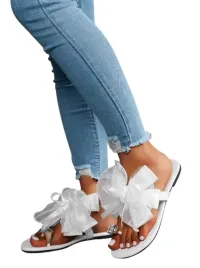 japonki-eleganckie-biale-z-kokarda-365-lbn