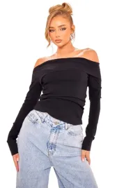 prettylittlething-bluzka-damska-czarna-32-eku