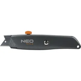 noz-z-ostrzem-trapezowym-z-metalowy-korpus-neo-63-702