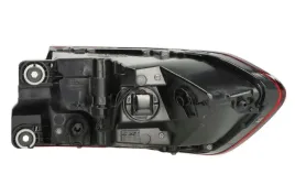 lampa-zespolonych-swiatel-tylnych-2sd013-095-651