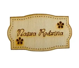 tabliczka-z-napisem-napis-nasza-rodzina-makrama-obraz-rodzinny-grawer-7-cm