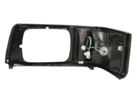 ramka-reflektora-mitsubishi-214-1212r-2-dep