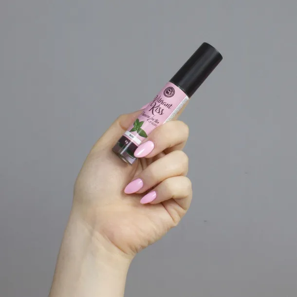 lip-gloss-vibrant-kiss-mint-rodzaj-smakowe