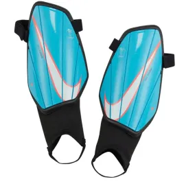 nagolenniki-nike-charge-sp2164-417-niebieski-l