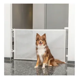 trixie-barierka-na-rolce-zwijana-dla-psa-0-137x86cm