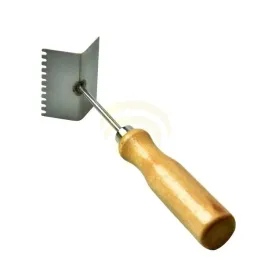 skrobak-metalowy-do-krat-pasieczny