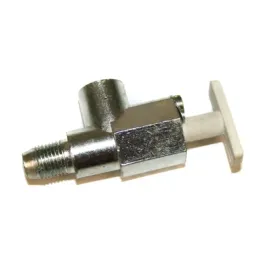 kranik-paliwa-mf-3-mf-4-zawor-paliwa-130-2