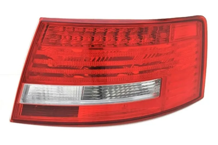 AUDI A6 C6 SEDAN 04-08 LAMPA TYLNA LED PRAWA NOWA