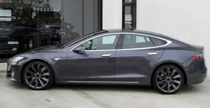 felgi-21-tesla-model-s-model-x-waga-z-opakowaniem-120-kg