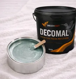 farba-dekoracyjna-metaliczna-decomal-szalwia-1kg-na-sciane