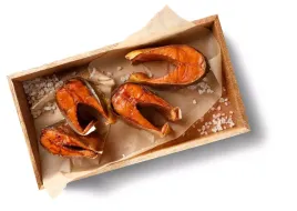 sum-europejski-wedzony-naturalnie-drewnem-olchowym-sum-wedzony-1-kg