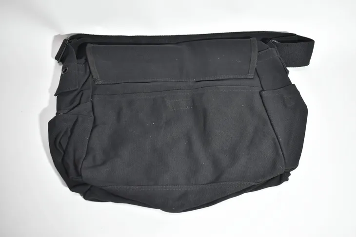 wot-messenger-bag