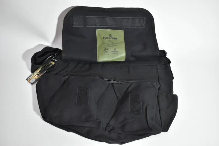 wot-messenger-bag