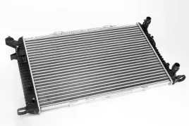 chlodnica-wody-audi-a4-b8-a5-a6-c7-q3-q5-8k0121251