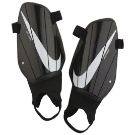 nagolenniki-nike-nk-charge-grd-sp2164-010-czarny-xl
