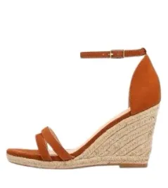 cosmoparis-sandaly-gladiatorki-zamszowe-brazowe-kloszowy-obcas-40-3-a