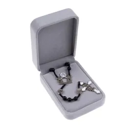 rozaniec-do-i-komunii-czarny-agat-sznurek-6-mm-ozdobne-opakowanie