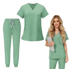komplet-medyczny-fartuch-mundurek-bluza-spodnie-scrubs-odziez-wyposazenie