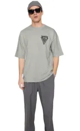 trendyol-meski-szary-t-shirt-z-nadrukiem-california-okragly-dekolt-s-5-a