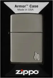 zapalniczka-zippo-armor-flame-black-60007341-wiatroodporna-benzynowa