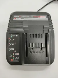 einhell-power-x-charger-3a-ladowarka-do-akumulatorow-18-v-power-x-change