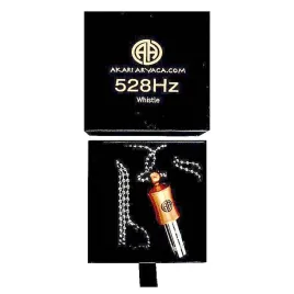 naszyjnik-z-gwizdkiem-528-hz-generator-dzwieku-akari-aryaca