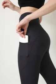 czarne-legginsy-z-wysokim-stanem-i-kieszenia-na-boku-l-5ia