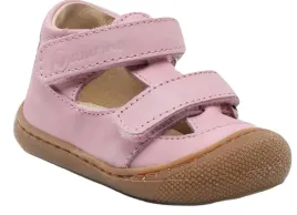 naturino-rozowe-sandalki-dzieciece-z-paskami-na-rzepy-23-j8a