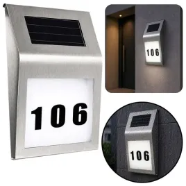solarna-lampa-led-kinkiet-z-numerem-domu-podswietlany-ze-stali-nierdzewnej