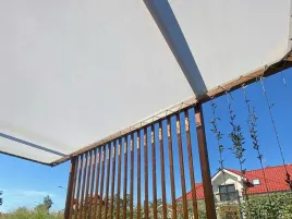 dach-zaglowy-zagiel-przeciwsloneczny-na-perogle-altane-patio-na-wymiar