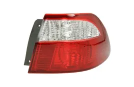 lampa-tylna-tyl-prawa-mazda-626-sedan-01-01-05-02