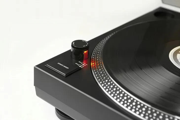 technisat-gramofon-techniplayer-lp-300-kolor-czarny