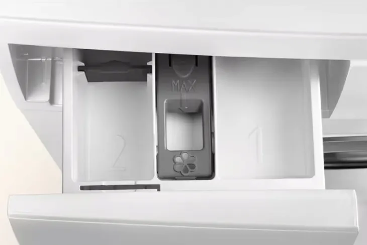 electrolux-pralka-ew6sn0506op-bezpieczenstwo-blokada-drzwi-blokada-panelu-sterowania-blokada-rodzicielska