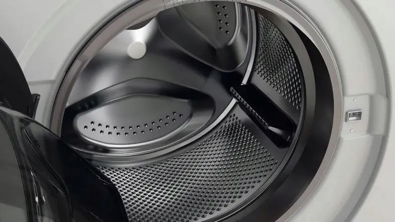 whirlpool-pralka-ffb7269wvpl