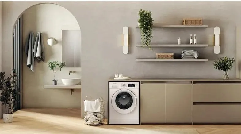 whirlpool-pralka-ffb7269wvpl-stan-nowy