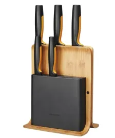fiskars-zestaw-5-nozy-w-bloku-bambusowym-1057552