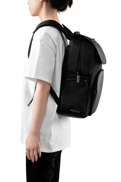 xd-design-plecak-soft-daypack-czarny-wielkosc-matrycy-16-liczba-komor-1
